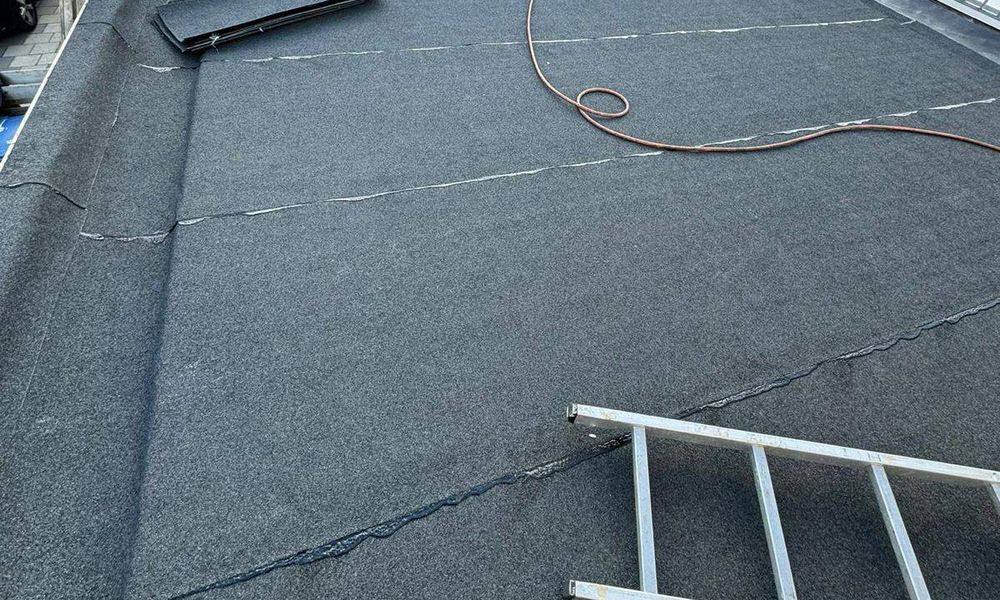 Bitumen Dak Heesch